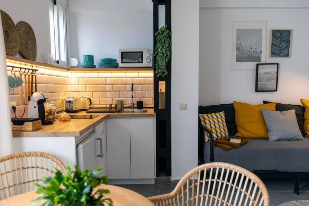 Beachfront Apartment Near Marbella Sitio de Calahonda 外观 照片