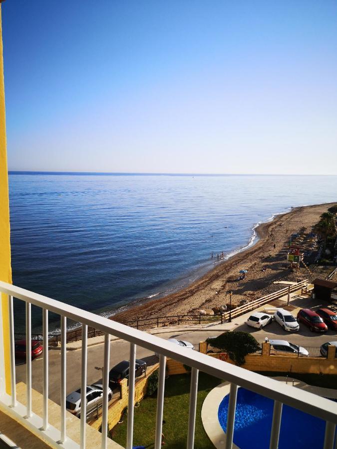 Beachfront Apartment Near Marbella Sitio de Calahonda 外观 照片