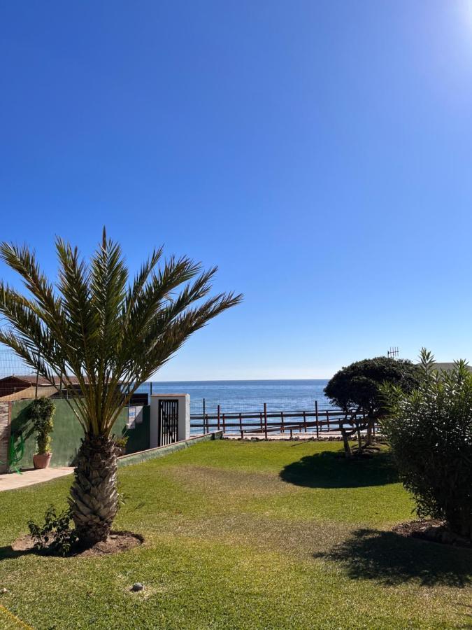 Beachfront Apartment Near Marbella Sitio de Calahonda 外观 照片